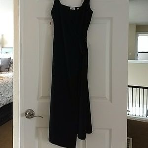 Black Aritzia Wilfred dress